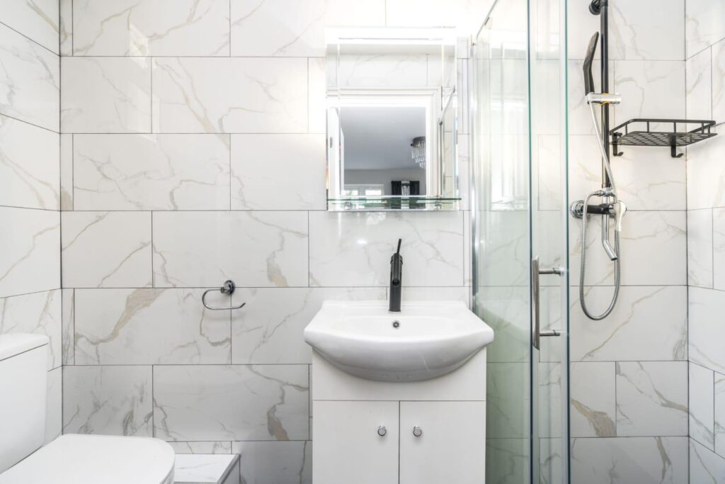 Carrara Gold Polished Porcelain